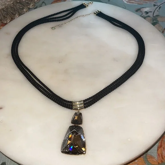 Swarovski large Crystal on rope pendant - Picture 3 of 13